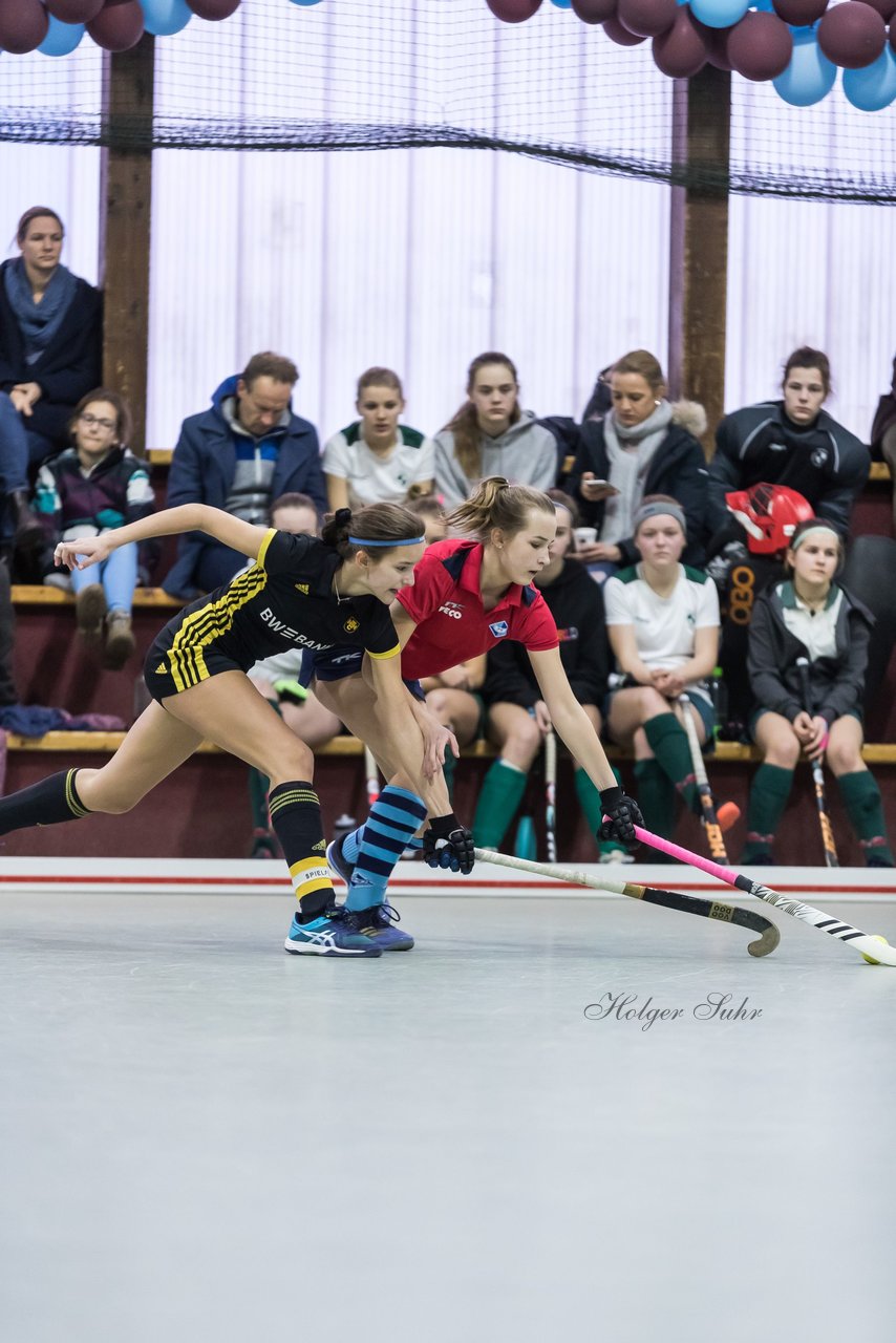 Bild 310 - B-Juniorinnen UHC